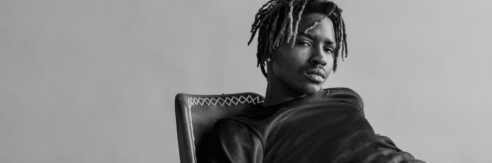 shutterstock_1989929597